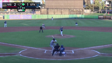 Carson Kerce reaches on a fielding error by third baseman Roman Martin. Victor Santana scores. Brayden Dowd to 3rd.