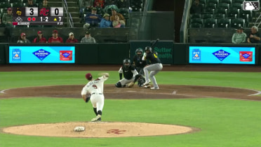 Cristian Alvarado In play, run(s) to Pablo Reyes