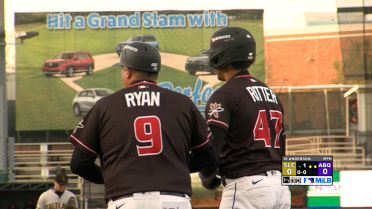 Ryan Ritter's four-hit game