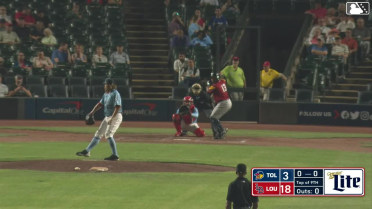 Andrew Chafin In play, run(s) to Corey Julks