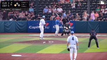 Tyler Pettorini doubles (1) on a line drive to right fielder Arnaldo Lantigua. Jonathan Hogart scores.