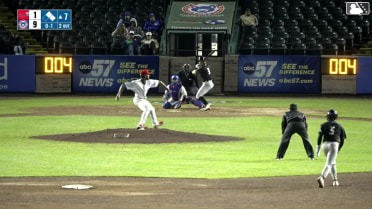 Davis Diaz singles on a line drive to right fielder Kade Snell. Casey Yamauchi scores. Devin Taylor to 2nd.