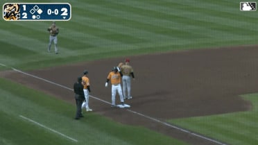 Guardians No. 1 prospect Travis Bazzana's RBI triple