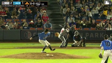 Wyatt Young singles on a line drive to left fielder Wuilfredo Antunez. Kevin Parada scores. Nick Lorusso to 3rd. Matt Rudick to 2nd.