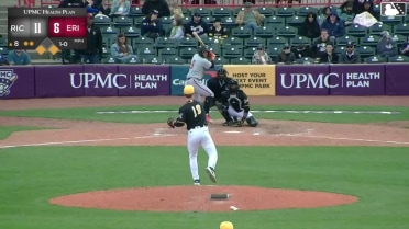 Maui Ahuna singles on a ground ball to shortstop Peyton Graham. Turner Hill scores. Scott Bandura to 2nd.