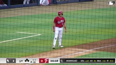 Cristian Vaquero crushes grand slam