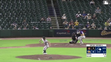 Mac Horvath triples (5) on a fly ball to center fielder Dixon Williams. Daniel Vellojin scores.