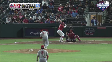 Bligh Madris homers (1) on a fly ball to right field. Colton Ledbetter scores.