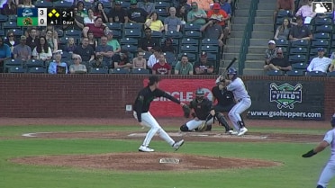 Hung-Leng Chang In play, run(s) to Max Holy