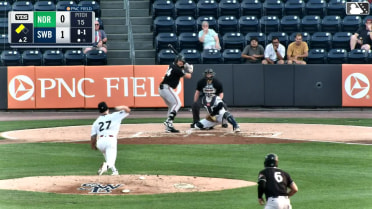 Dom Hamel In play, run(s) to Ryan Noda