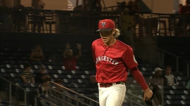 Connelly Early strikes out 10 in dominant outing