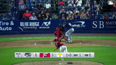 John Bay doubles (3) on a sharp line drive to right fielder Raylin Heredia. Vincent Perozo scores.