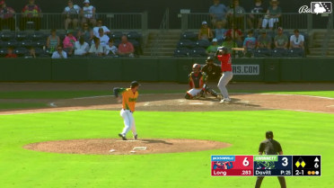Jonathon Long singles on a line drive to left fielder José Azócar. Garret Forrester scores. Cam Cannarella to 2nd.