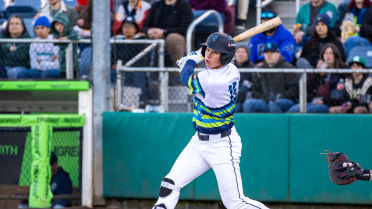 Jonny Farmelo homers (2) on a fly ball to right field.