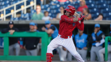 Velásquez’s Gem, Pouaka-Grego's Power Lead Threshers to Victory