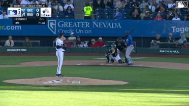 Teoscar Hernández's two-run homer