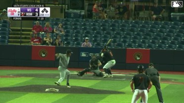 Carlton Perkins In play, run(s) to Luis Guanipa