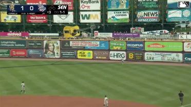 Payton Henry homers (5) on a fly ball to right center field.
