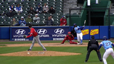 Orelvis Martinez hits a three-run home run