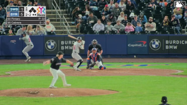 Oswaldo Cabrera homers (2) on a fly ball to right center field.