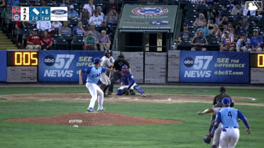 Jose Salas homers (5) on a line drive to right field. JP Smith II scores. Quinn McDaniel scores.