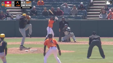 Wandisson Charles In play, run(s) to Aron Estrada