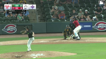 Nazzan Zanetello homers (1) on a fly ball to right center field.