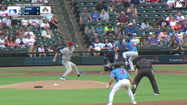 Garret Guillemette hits a grand slam (1) to left field. Lucas Spence scores. Walker Janek scores. Pascanel Ferreras scores.