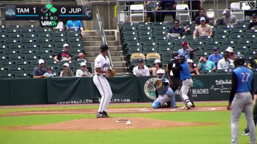 Hamlet Garcia In play, out(s) to Luis Puello