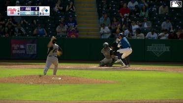 Austin Gauthier triples (1) on a sharp line drive to right fielder Charlie Condon. Nick Senzel scores.