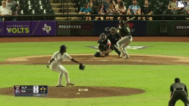 Marcos Castañon reaches on a throwing error by third baseman Jonah Bride. Nick Solak scores. Nick Schnell to 3rd.