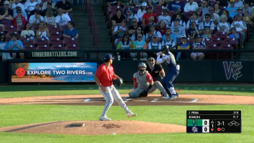 Luis Peña's four stolen bases