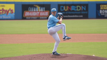 King Strikes Out Seven, Cardinals Take Series