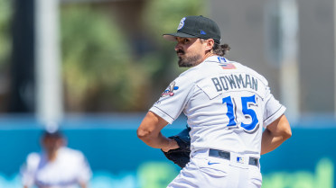 Shuckers Drop Friday Night Matchup Against Blue Wahoos