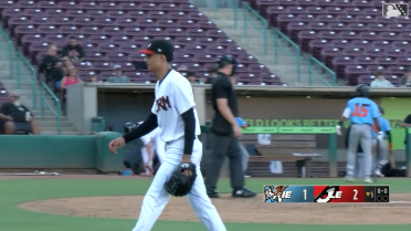 Humberto Cruz finishes five strong innings