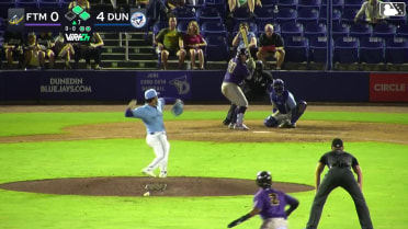 Enrique Jimenez singles on a ground ball to right fielder Yorman Licourt. Merphy Hernandez scores. Ramiro Dominguez to 2nd.