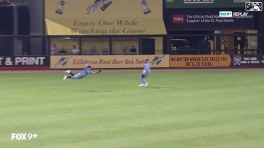Soto lays out for tremendous diving play