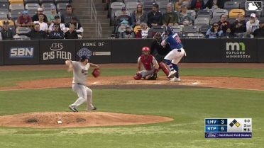 Gabriel Gonzalez homers (3) on a fly ball to left field. Alan Roden scores.