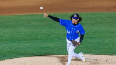 Cruz Cruises to Seal Shuckers Series Win in Birmingham