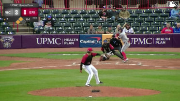 Jonah Cox singles on a ground ball to right fielder Justice Bigbie. Adrián Sugastey scores. Diego Velasquez to 3rd.