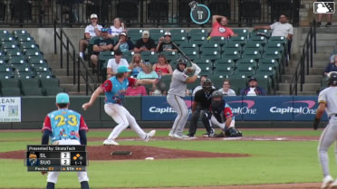 Ethan Pecko In play, run(s) to Niko Kavadas