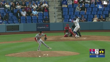Mairoshendrick Martinus singles on a soft line drive to right fielder Lucas Ramirez. Bryan Gonzalez Garcia scores. Oswaldo Osorio to 2nd.