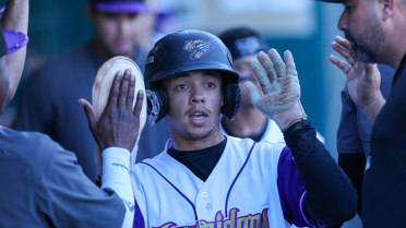 Grizzlies Thump Quakes in Dominant Series Finale