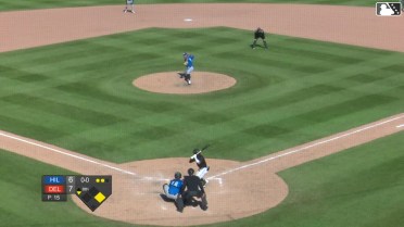 Jose Perez homers (1) on a fly ball to right center field. Andrés Nolaya scores.