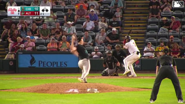 Lonnie White Jr. out on a sacrifice fly to right fielder Brandon Butterworth. Keiner Delgado scores.
