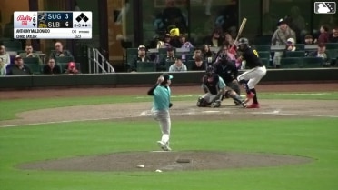 Chris Taylor singles on a line drive to left fielder James Nelson. Denzer Guzman scores. Niko Kavadas scores. Trey Mancini to 2nd.