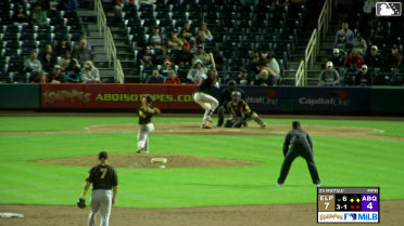 Yuki Matsui In play, run(s) to Sterlin Thompson