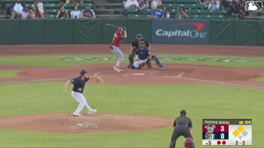 Dylan Dreiling singles on a ground ball to pitcher Ian Koenig. Frainyer Chavez scores. Sebastian Walcott scores. Throwing error by second baseman Wyatt Hoffman.