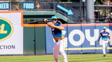 Whitcomb Records 20th Double Of The Season In Saturday Night Defeat