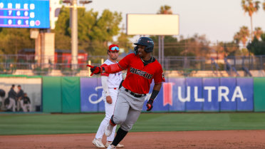 Big Opening, Grizzlies Kick-Start Road Trip with Dominant Shutout